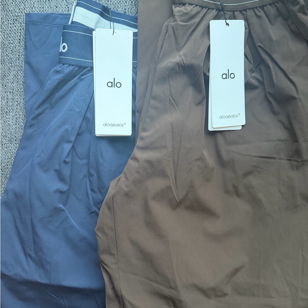 ALO Yoga Blue and Brown Pants